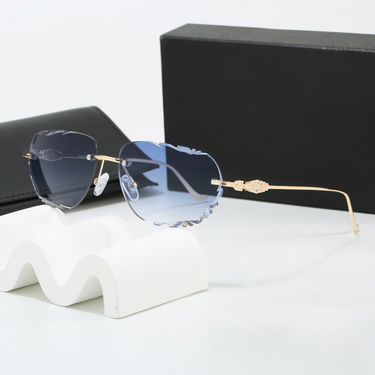 Auren Petal Glasses™