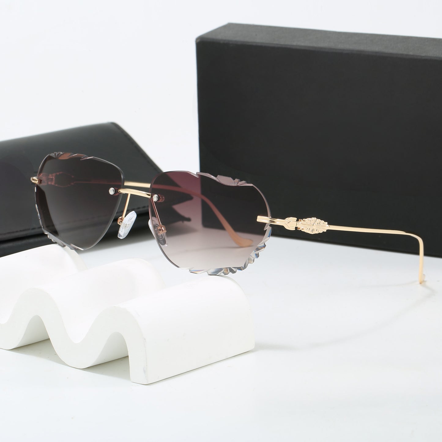 Auren Petal Glasses™